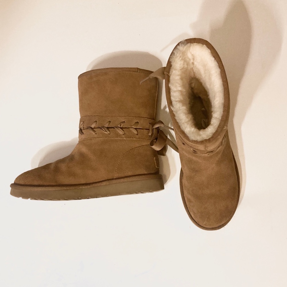 UGG Women's Short Suede Shearling Boots in Chestnut Tan